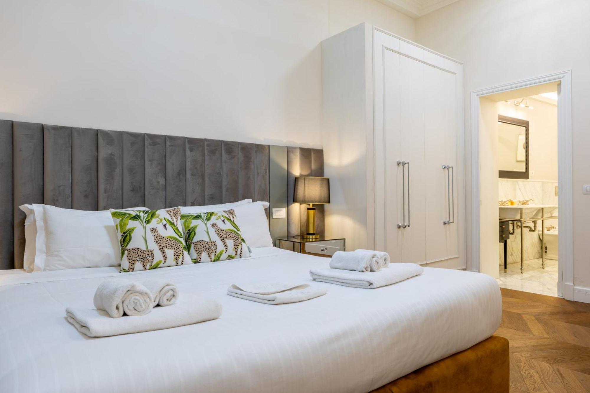 Appartement Calzaiuoli Private House Silver Florence
